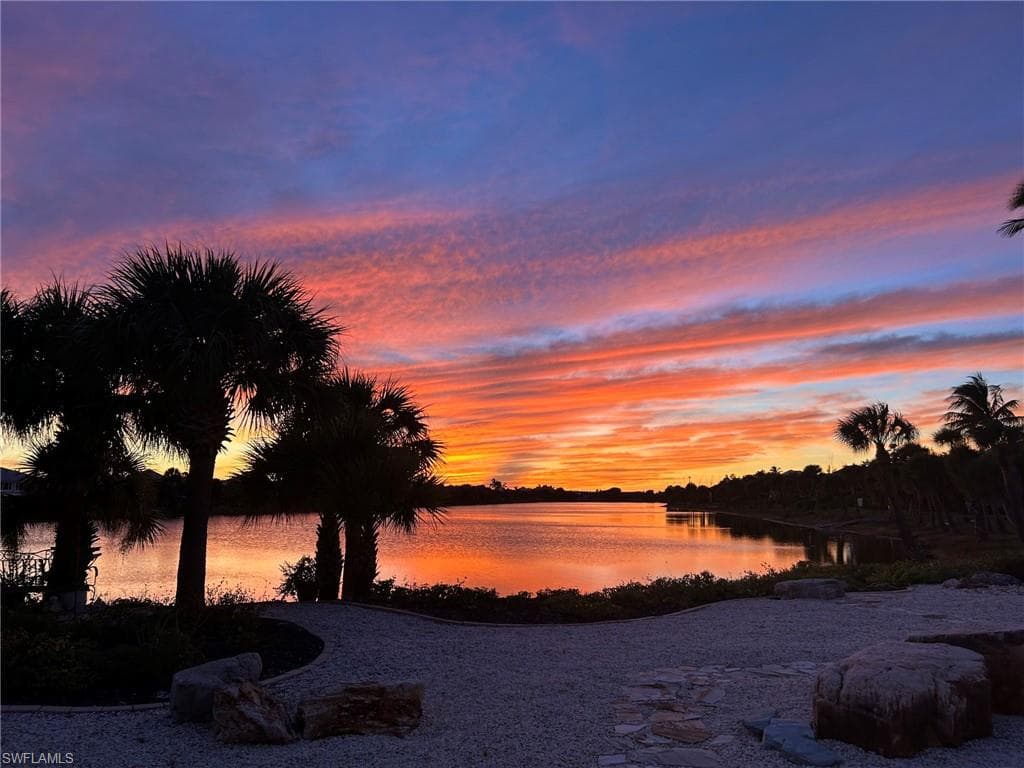 517 Lake Murex CIR, SANIBEL FL 33957-36