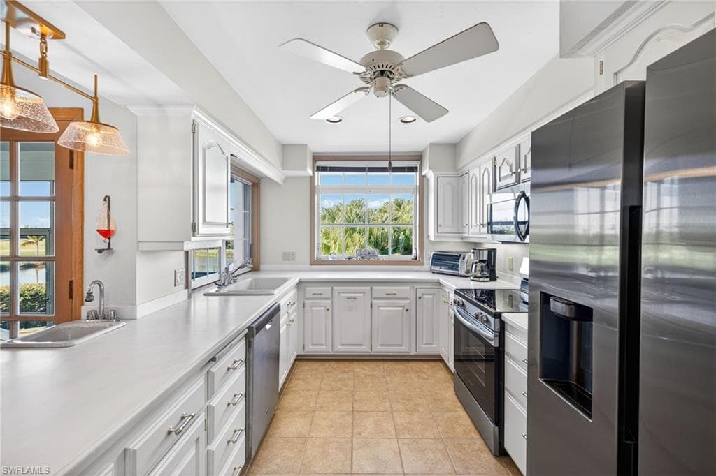 1422 Sanderling CIR-12