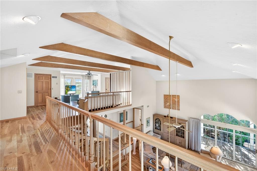 1422 Sanderling CIR-32