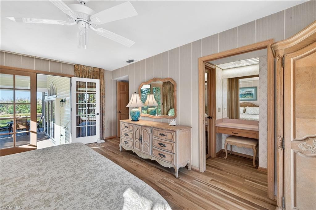 1422 Sanderling CIR-17