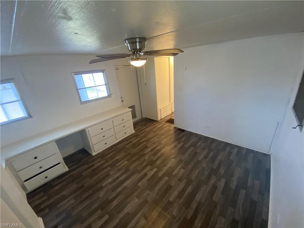 139 Amber AVE, NORTH FORT MYERS FL 33917-12