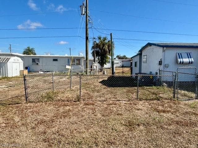 139 Amber AVE, NORTH FORT MYERS FL 33917-18