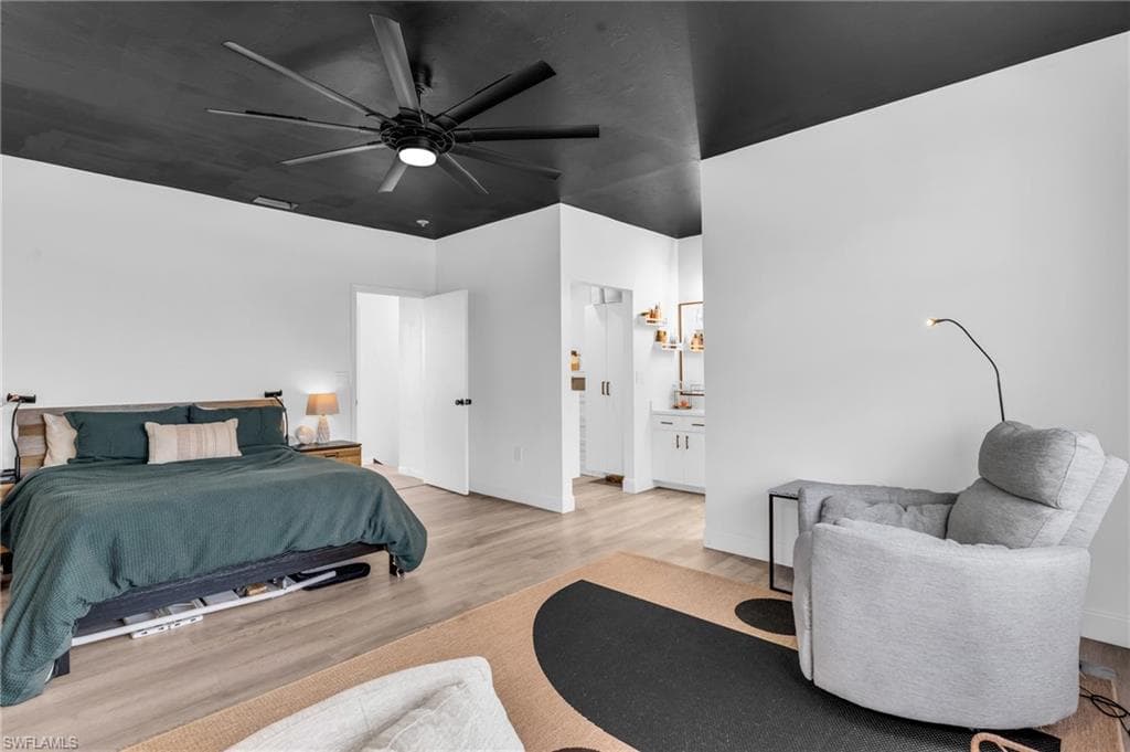 3825 Schoolhouse RD E # 5, FORT MYERS FL 33916-15
