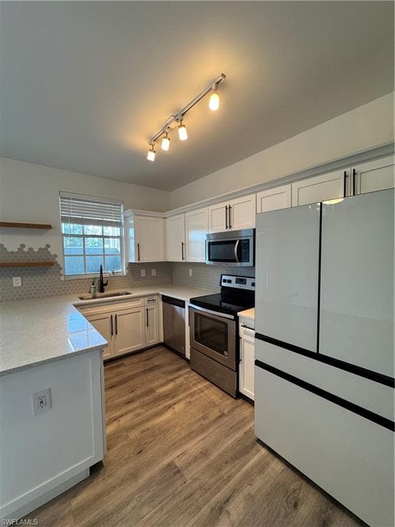 3825 Schoolhouse RD E # 5, FORT MYERS FL 33916-29