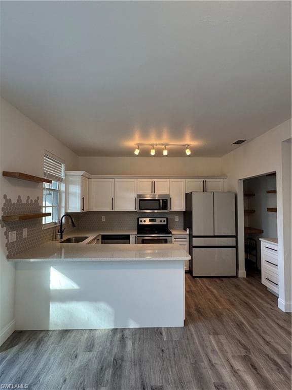 3825 Schoolhouse RD E # 5, FORT MYERS FL 33916-30