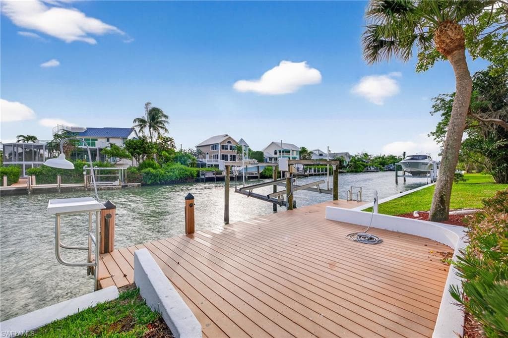 1480 Angel DR-46