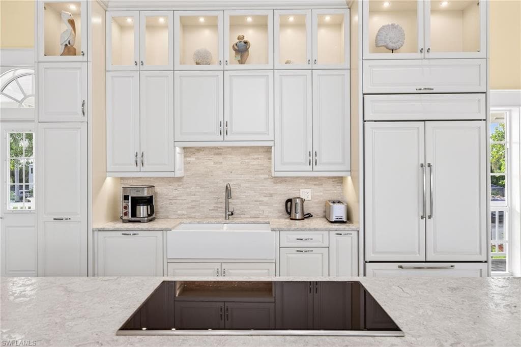 1480 Angel DR-11