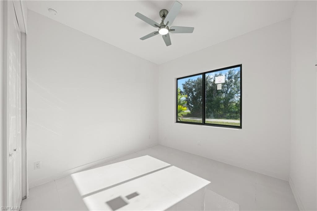 447 Redwing ST-12