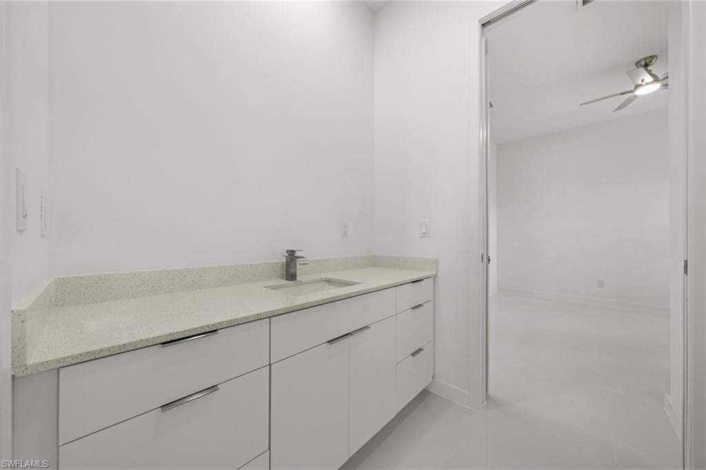 447 Redwing ST-9