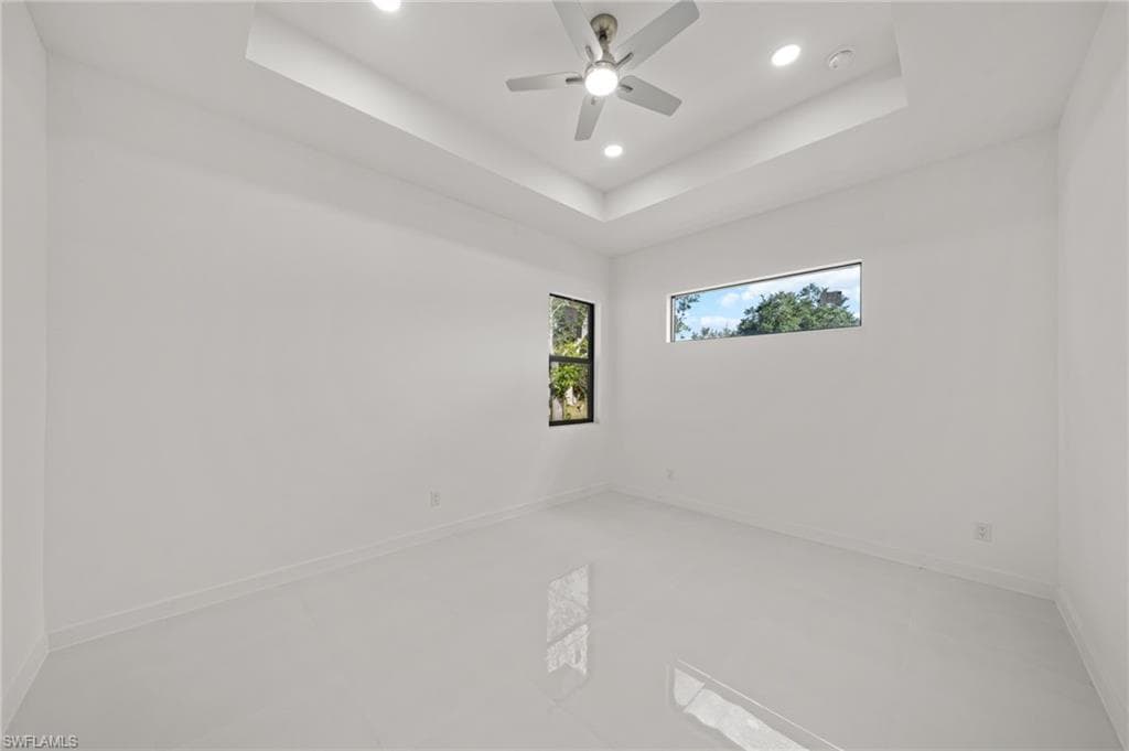 447 Redwing ST-13