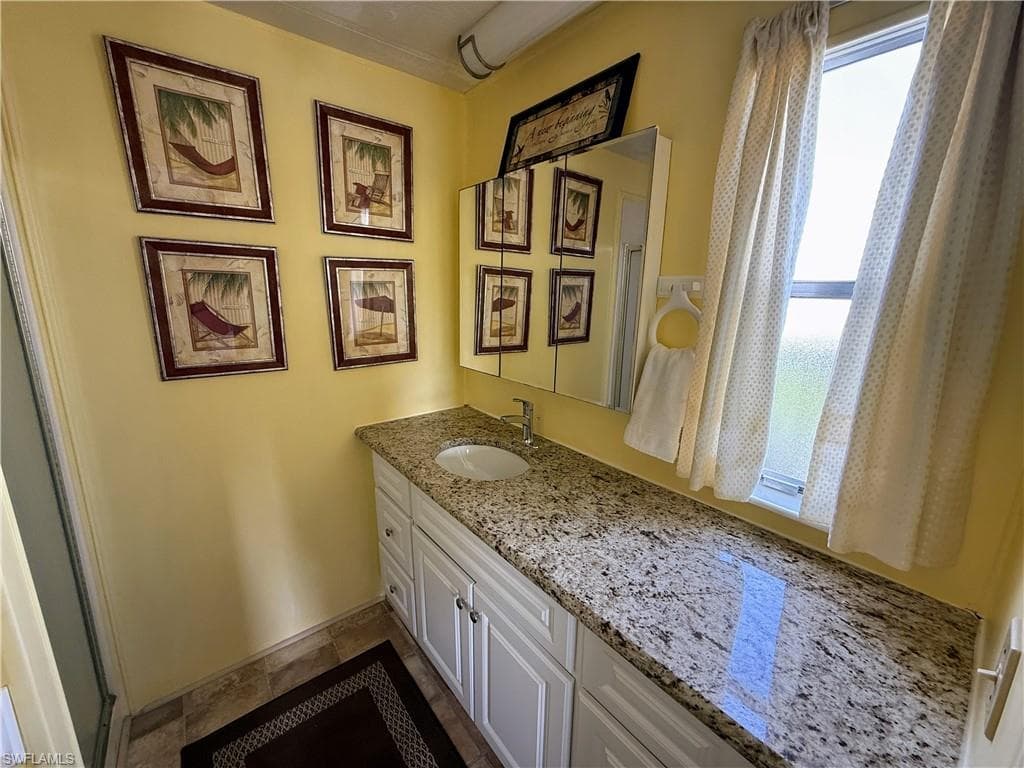 541 Freedom ST, NORTH FORT MYERS FL 33917-11