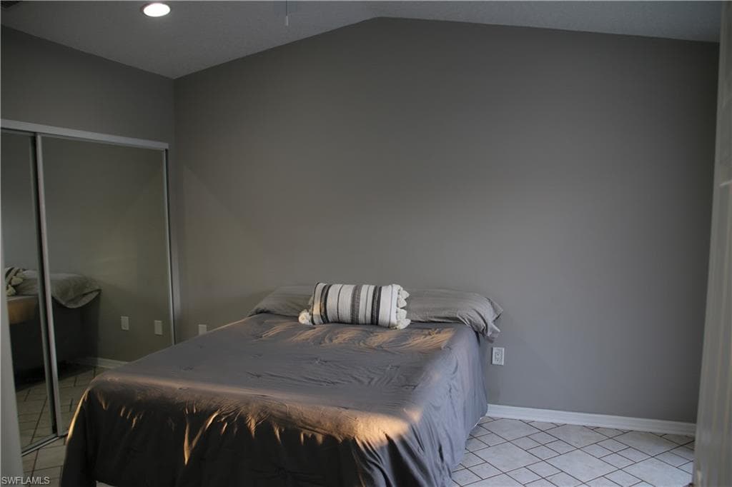 1433 Captains WALK # 18C, FORT PIERCE FL 34950-20