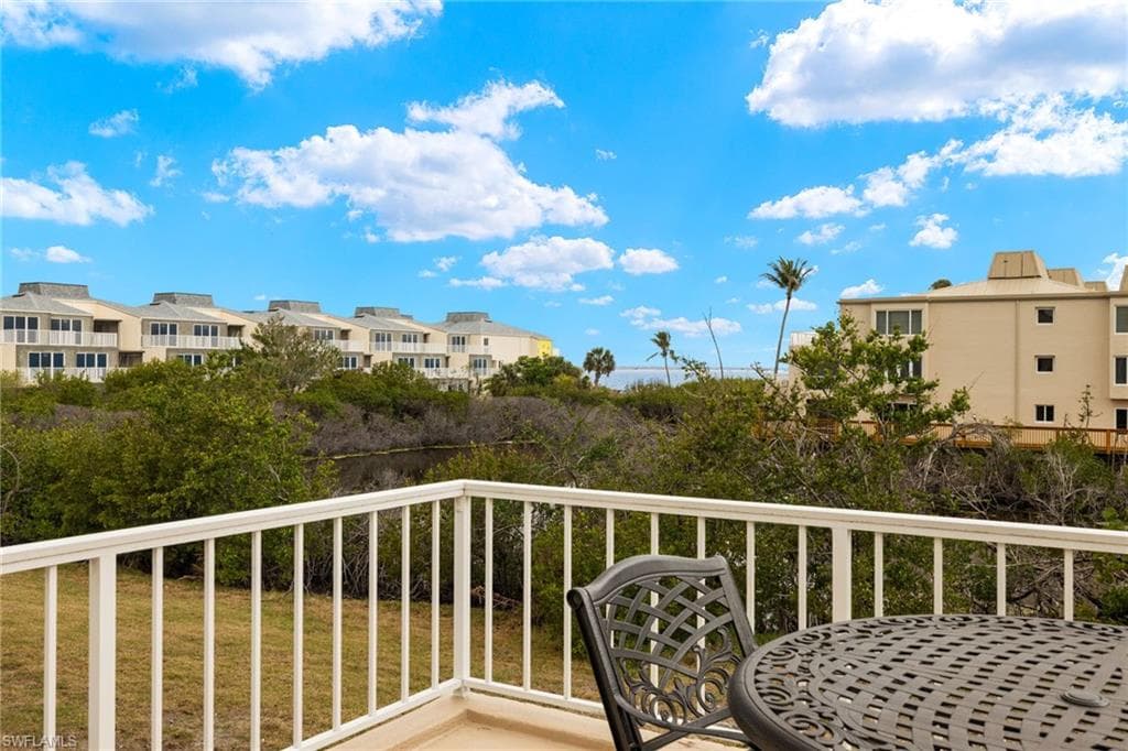 200 Periwinkle WAY # 216, SANIBEL FL 33957-16