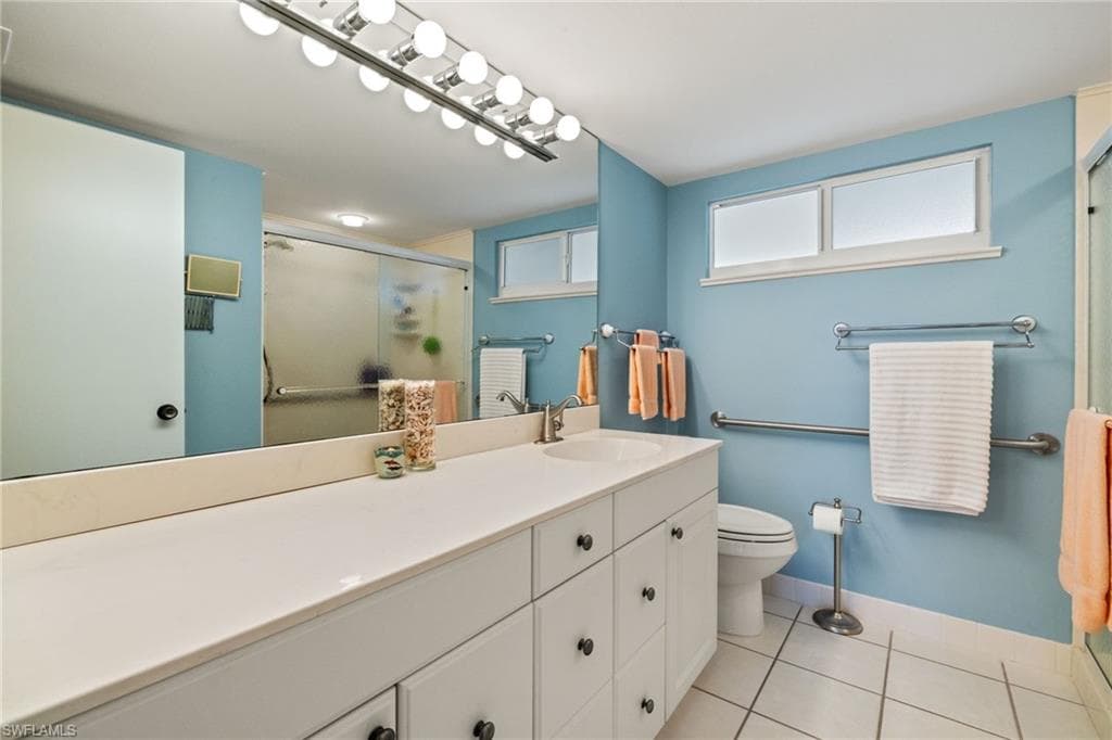 200 Periwinkle WAY # 216, SANIBEL FL 33957-25