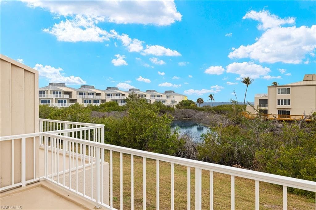 200 Periwinkle WAY # 216, SANIBEL FL 33957-21