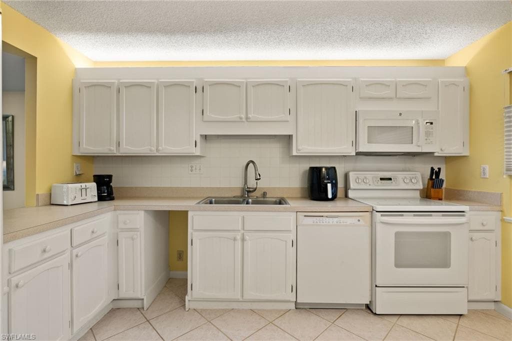 200 Periwinkle WAY # 216, SANIBEL FL 33957-8