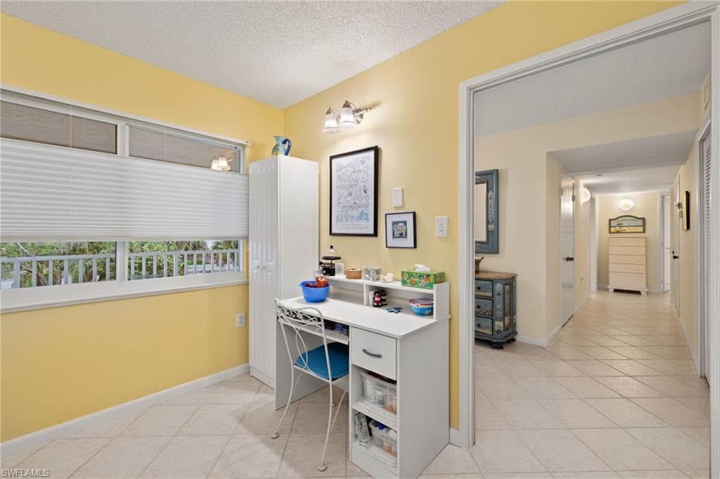 200 Periwinkle WAY # 216, SANIBEL FL 33957-10