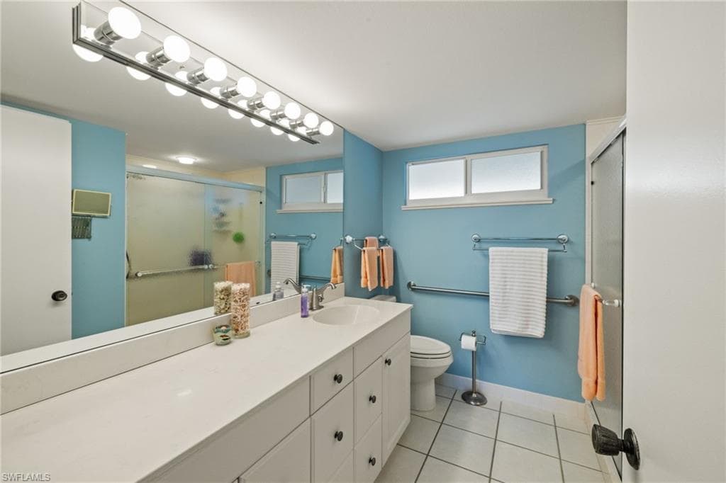 200 Periwinkle WAY # 216, SANIBEL FL 33957-24