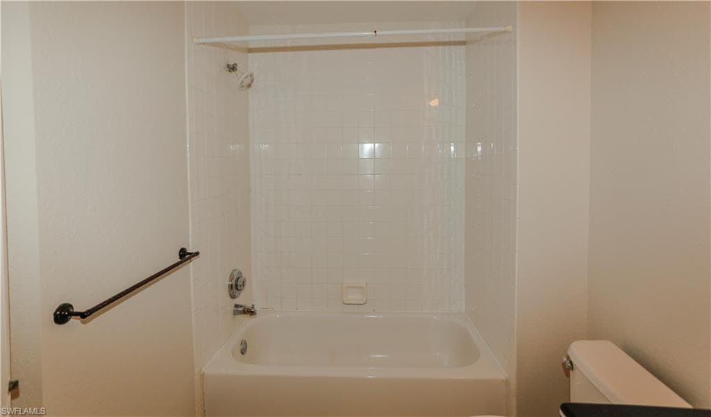 4670 Saint Croix LN # 618, NAPLES FL 34109-16