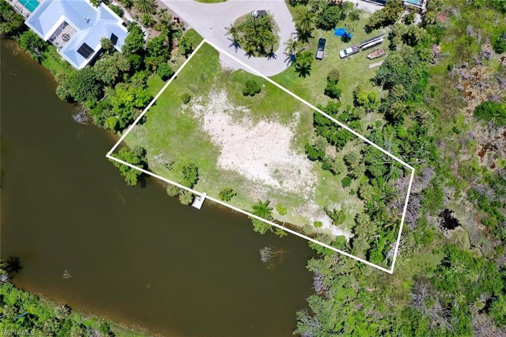4037 Coquina DR, SANIBEL FL 33957-16