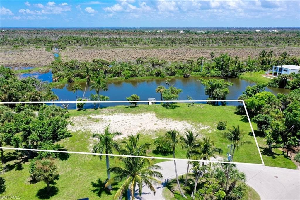 4037 Coquina DR, SANIBEL FL 33957-6