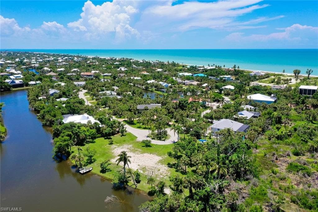 4037 Coquina DR, SANIBEL FL 33957-31