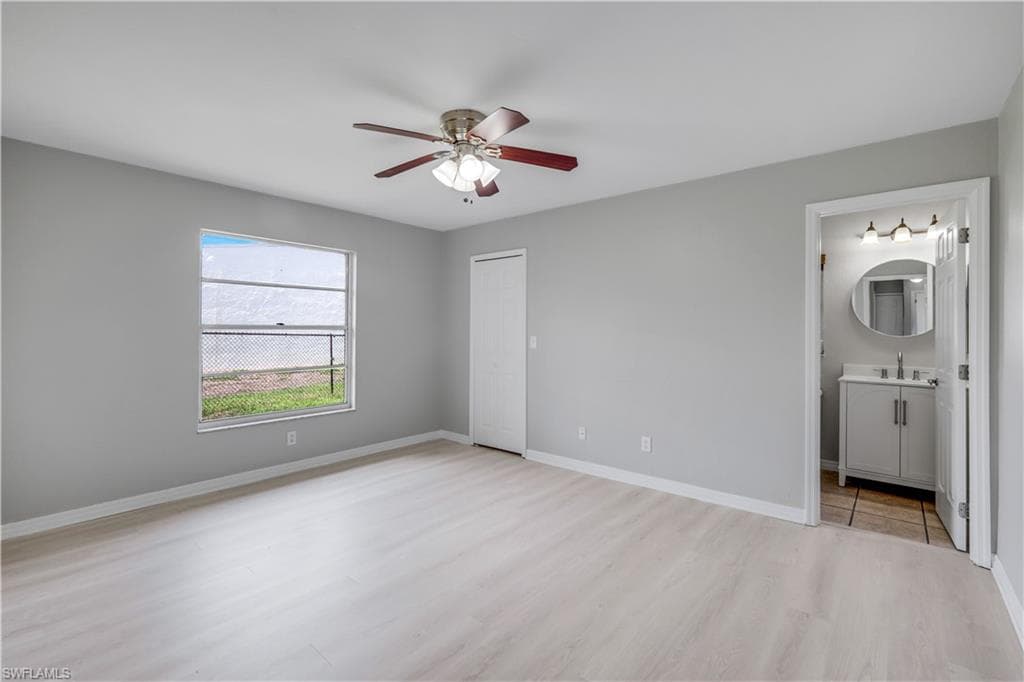 9840 Owlclover ST, FORT MYERS FL 33919-12