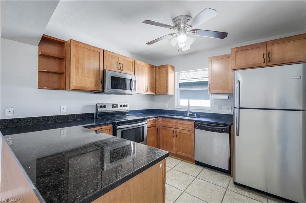 9840 Owlclover ST, FORT MYERS FL 33919-4