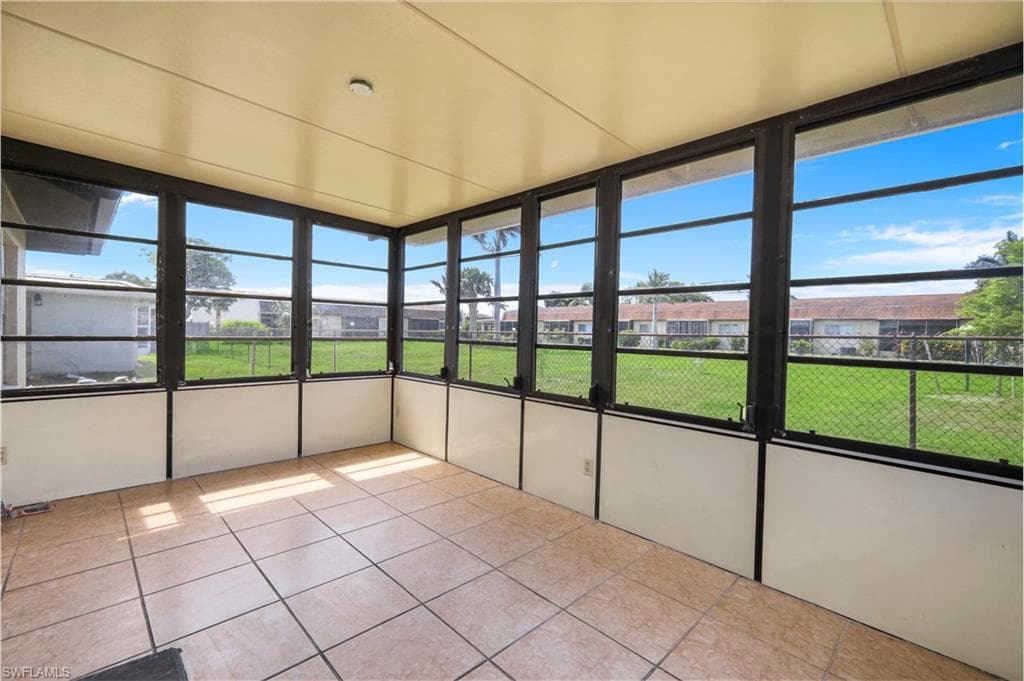 9840 Owlclover ST, FORT MYERS FL 33919-14