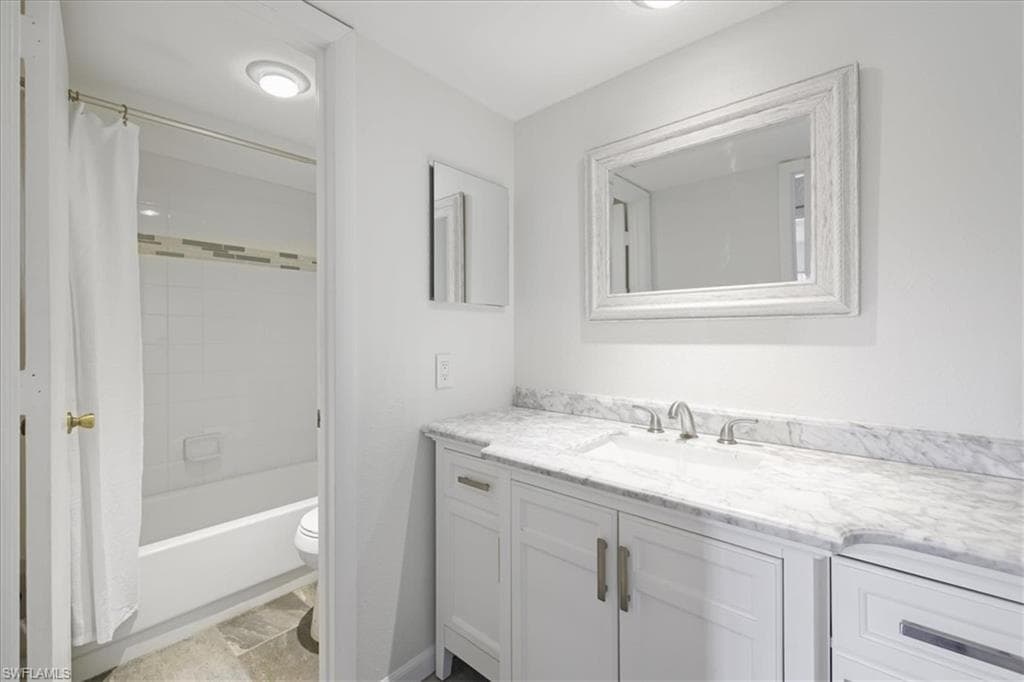 5244 Cedarbend DR # 2, FORT MYERS FL 33919-12