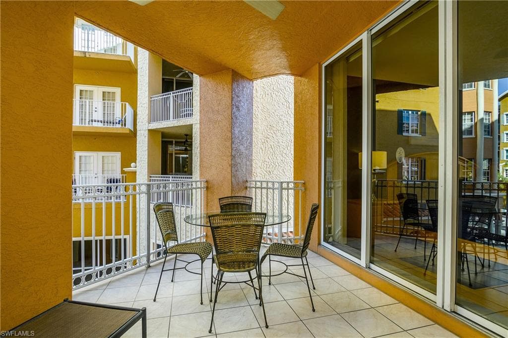 451 Bayfront PL # 5201, NAPLES FL 34102-20