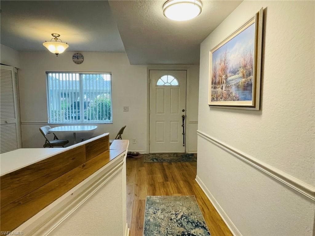 153 Gabriel CIR # 3003, NAPLES FL 34104-21