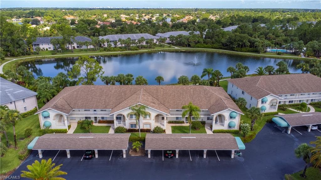153 Gabriel CIR # 3003, NAPLES FL 34104-2