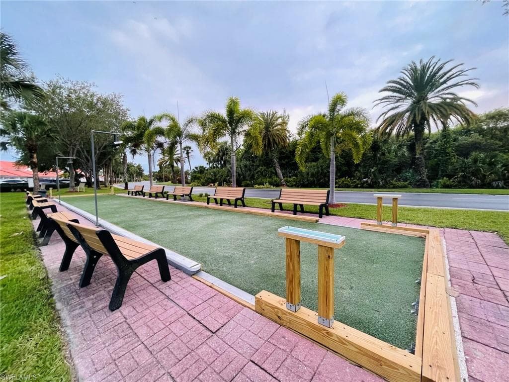 153 Gabriel CIR # 3003, NAPLES FL 34104-35