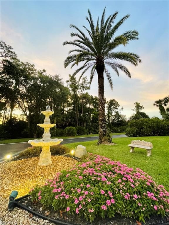 153 Gabriel CIR # 3003, NAPLES FL 34104-32