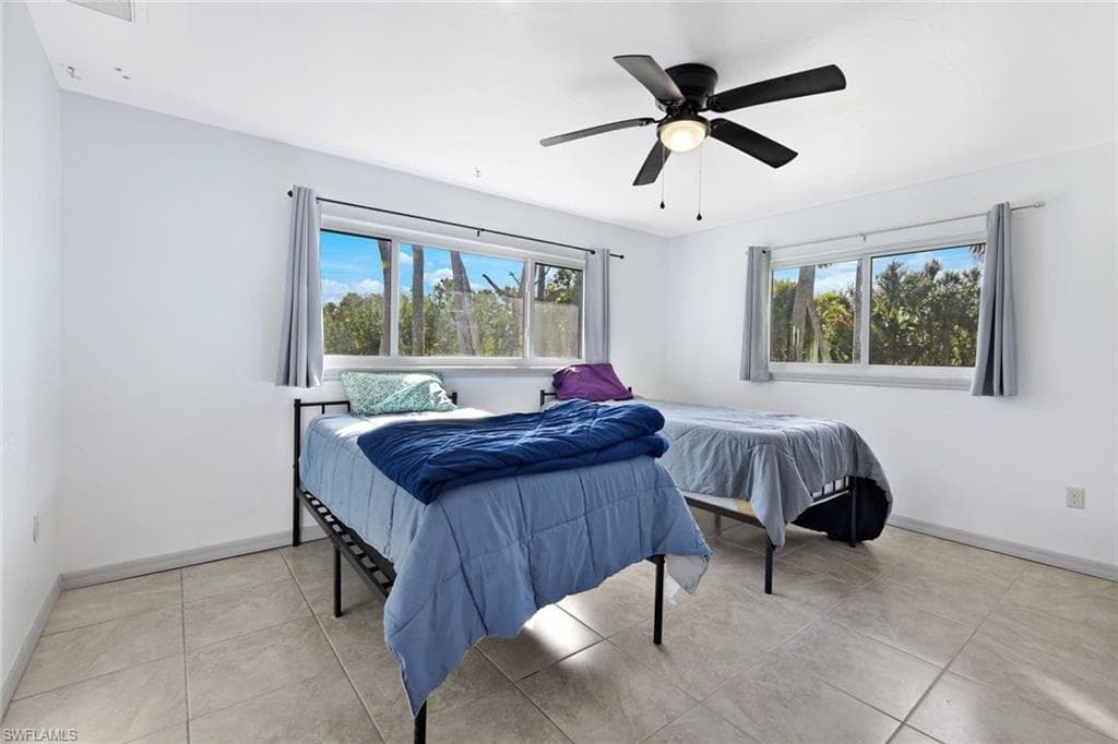 4619 Rue Bayou, SANIBEL FL 33957-22