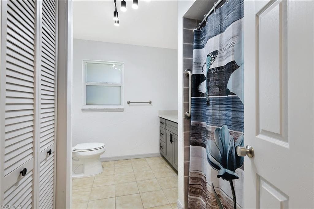 4619 Rue Bayou, SANIBEL FL 33957-25