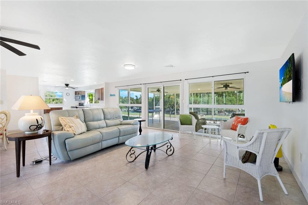 4619 Rue Bayou, SANIBEL FL 33957-6