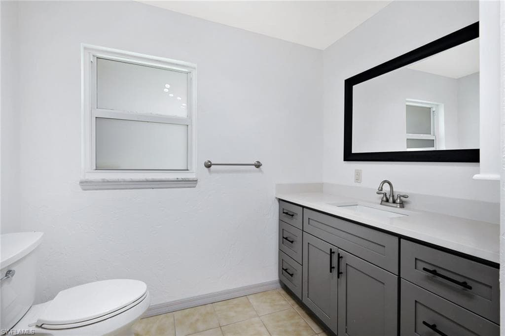 4619 Rue Bayou, SANIBEL FL 33957-19