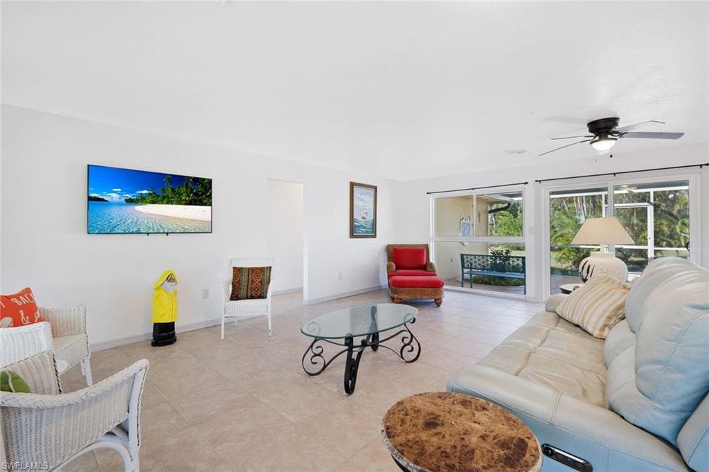 4619 Rue Bayou, SANIBEL FL 33957-8