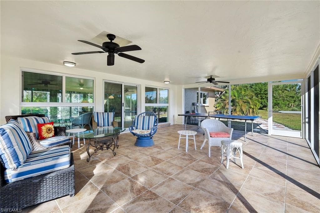 4619 Rue Bayou, SANIBEL FL 33957-29