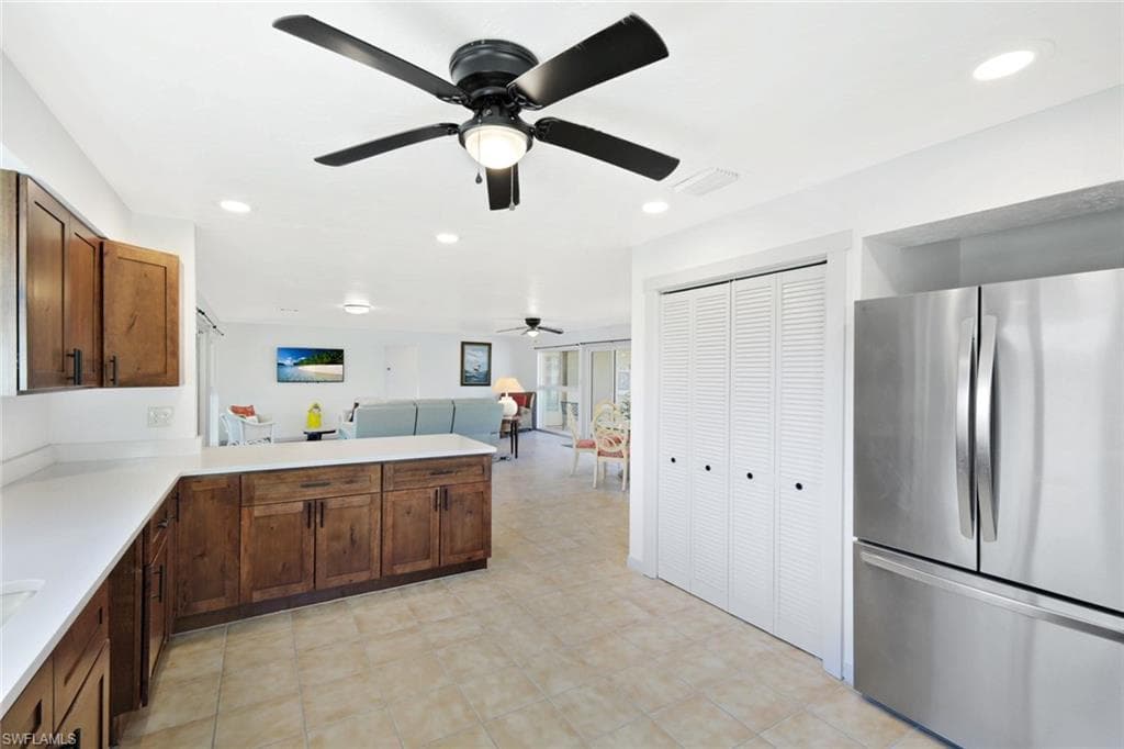 4619 Rue Bayou, SANIBEL FL 33957-10