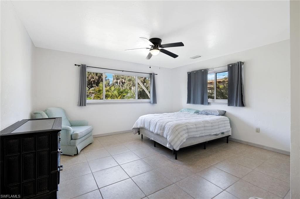4619 Rue Bayou, SANIBEL FL 33957-20