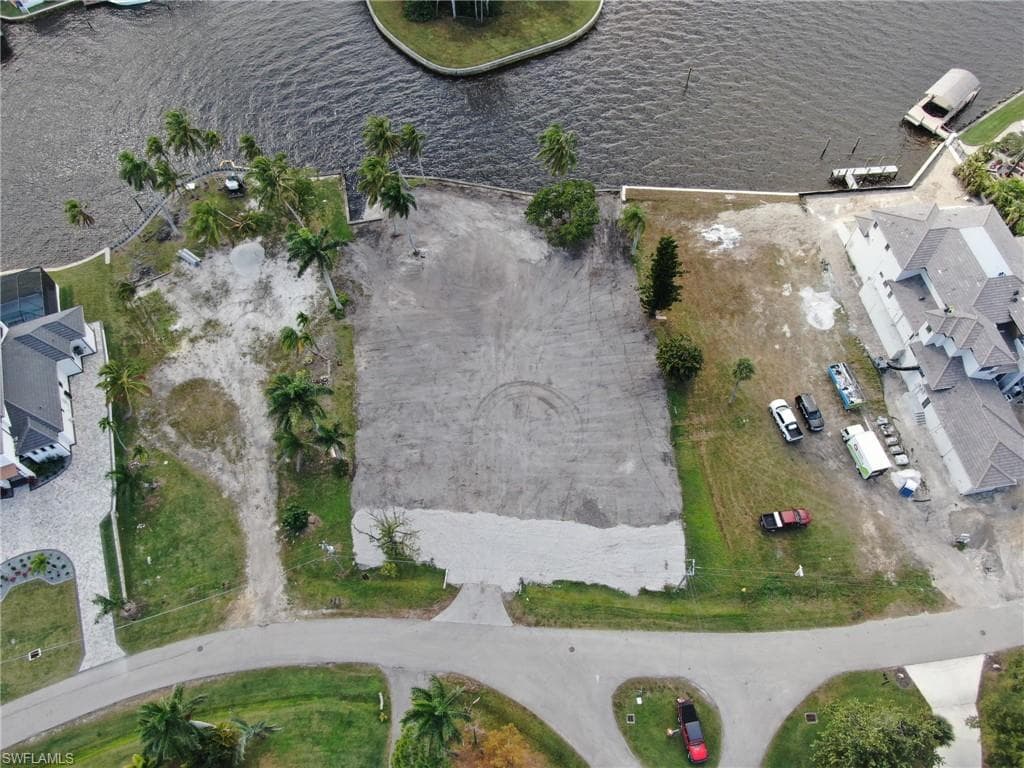 6932 Old Whiskey Creek DR, FORT MYERS FL 33919-1