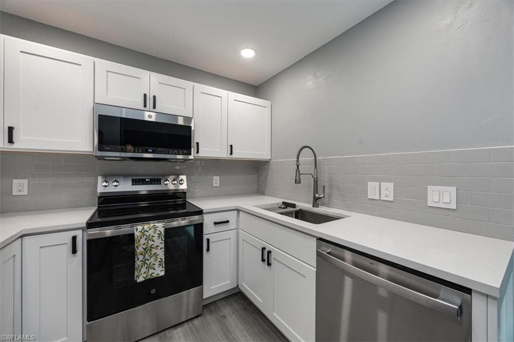 13405 Fox Chapel CT, FORT MYERS FL 33919-7