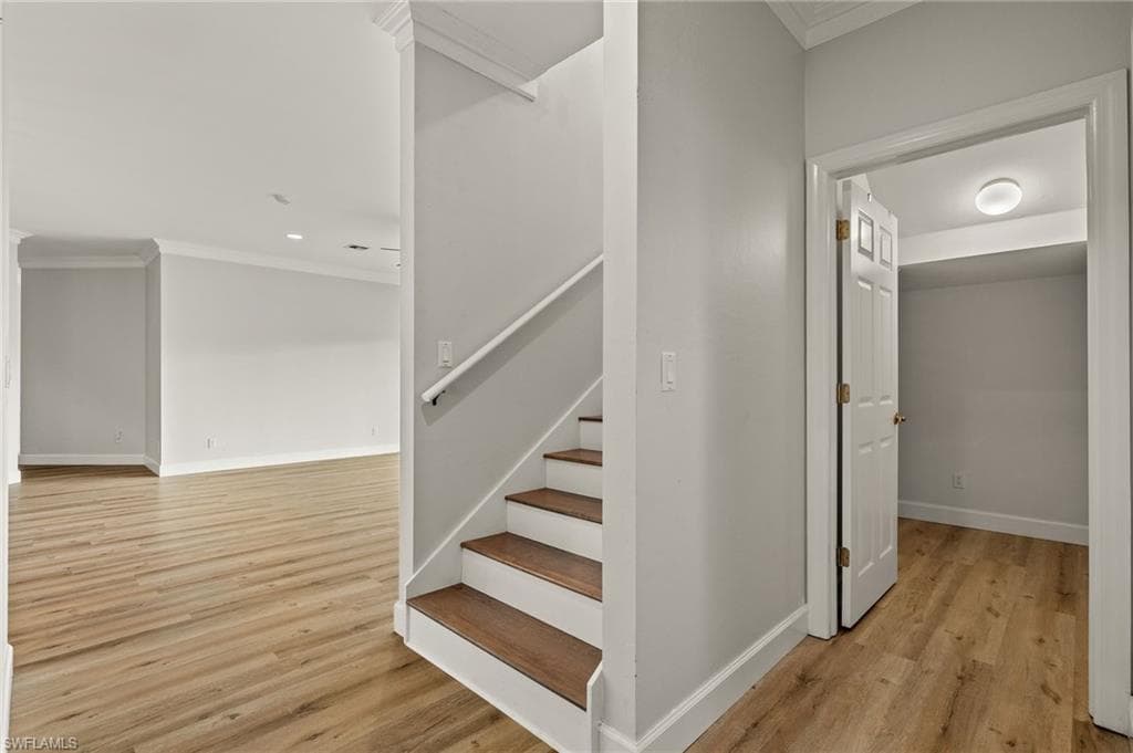 5539 Natoma DR, FORT MYERS FL 33919-25