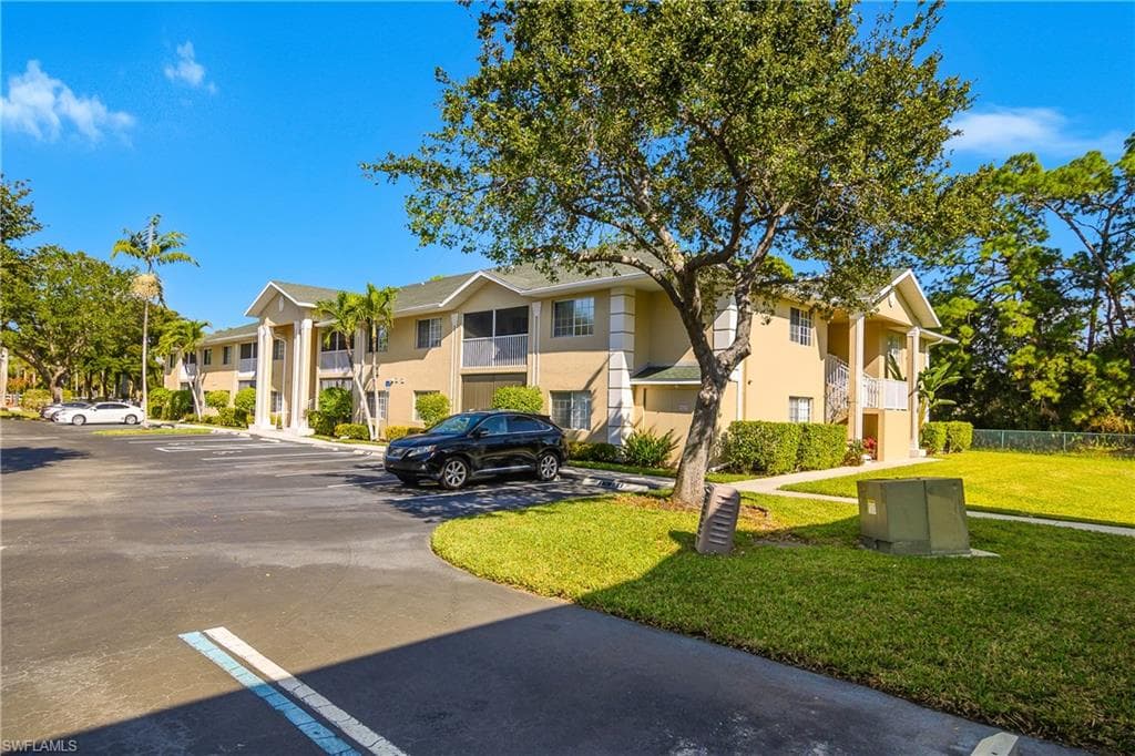 27075 Matheson AVE # 105, BONITA SPRINGS FL 34135-4