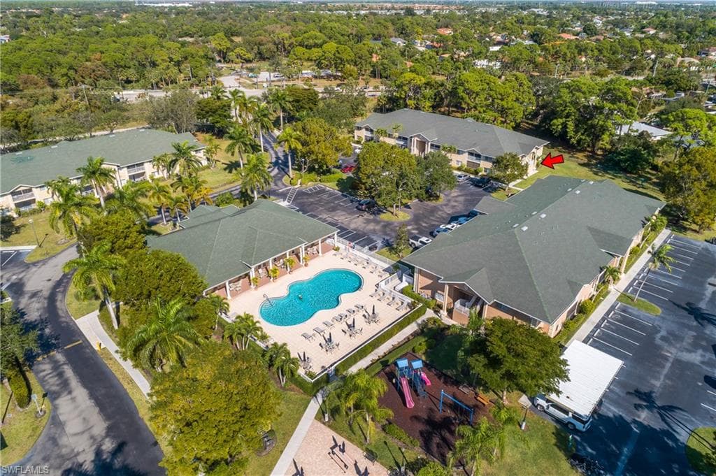 27075 Matheson AVE # 105, BONITA SPRINGS FL 34135-29