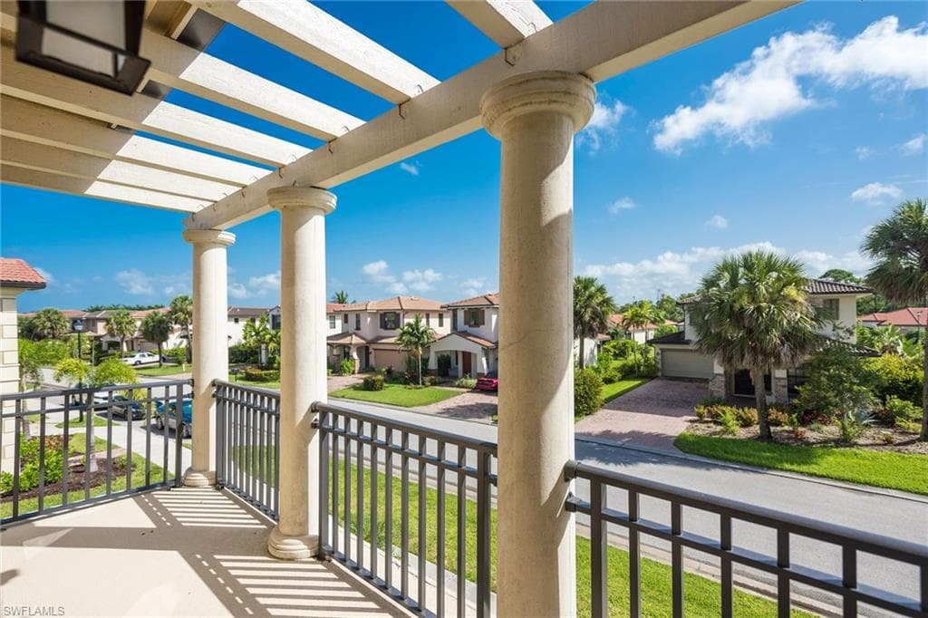 1308 Kendari TER, NAPLES FL 34113-5