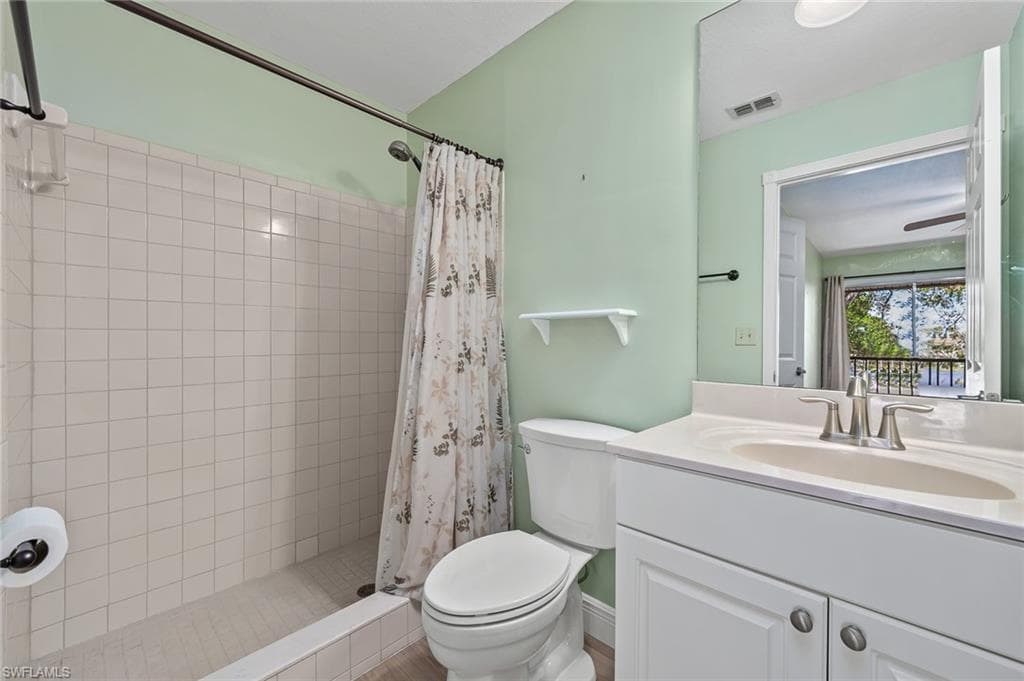 8121 S Woods CIR # 8, FORT MYERS FL 33919-14